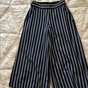 Sweaty Betty Pants & Jumpsuits - Crop wide leg pant Sweaty Betty Pants & Jumpsuits - Crop wide leg pant